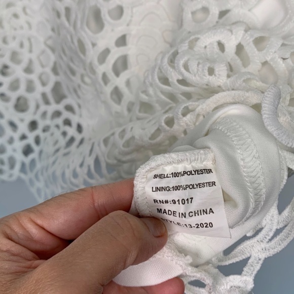 SOLITAIRE Womens Lined Geometric Cut Out D… - Picture 8 of 8